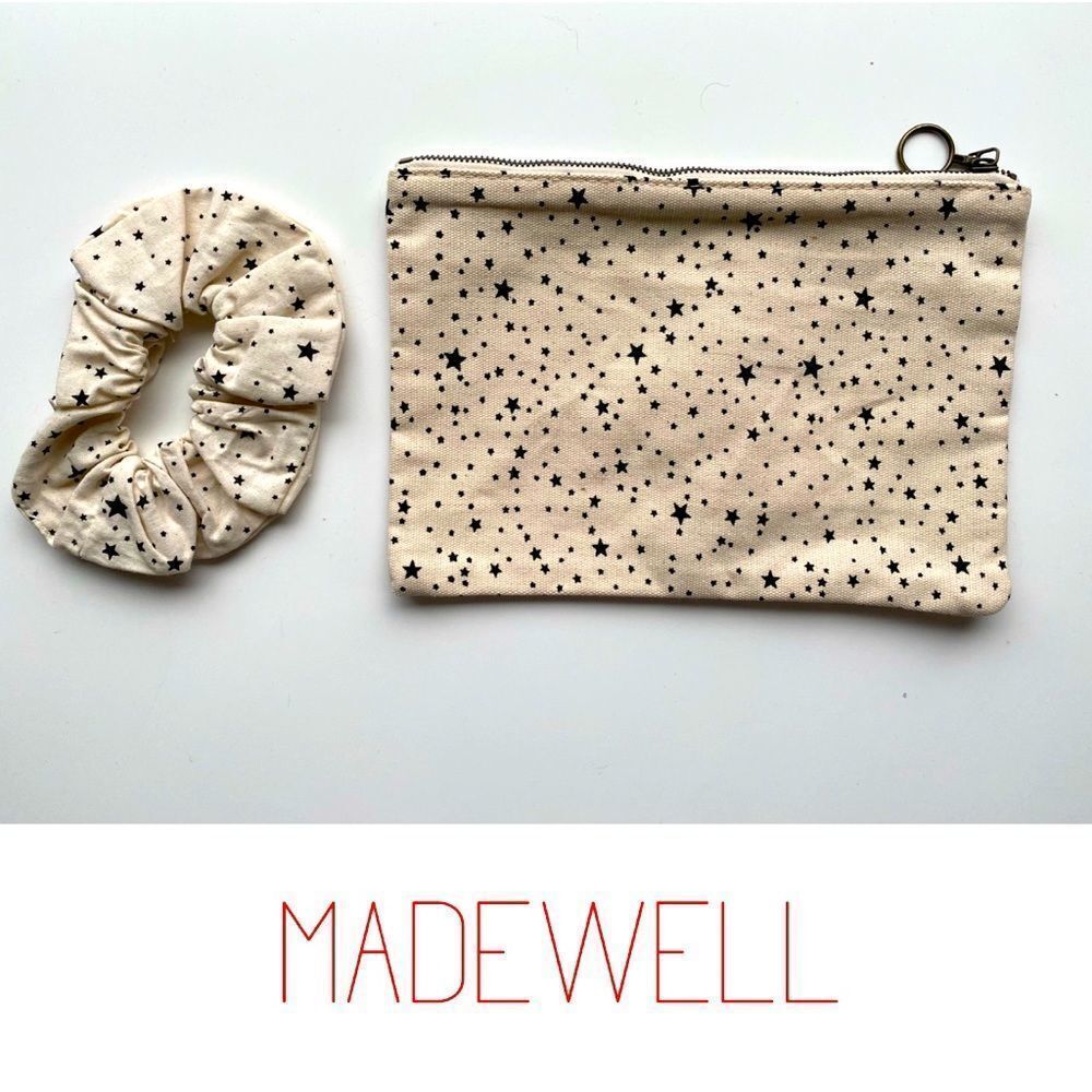 NWOT! Madewell matching zip up travel pouch and scrunchie!